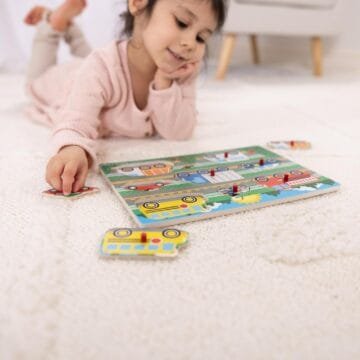 Melissa and Doug Wooden Peg Board Set