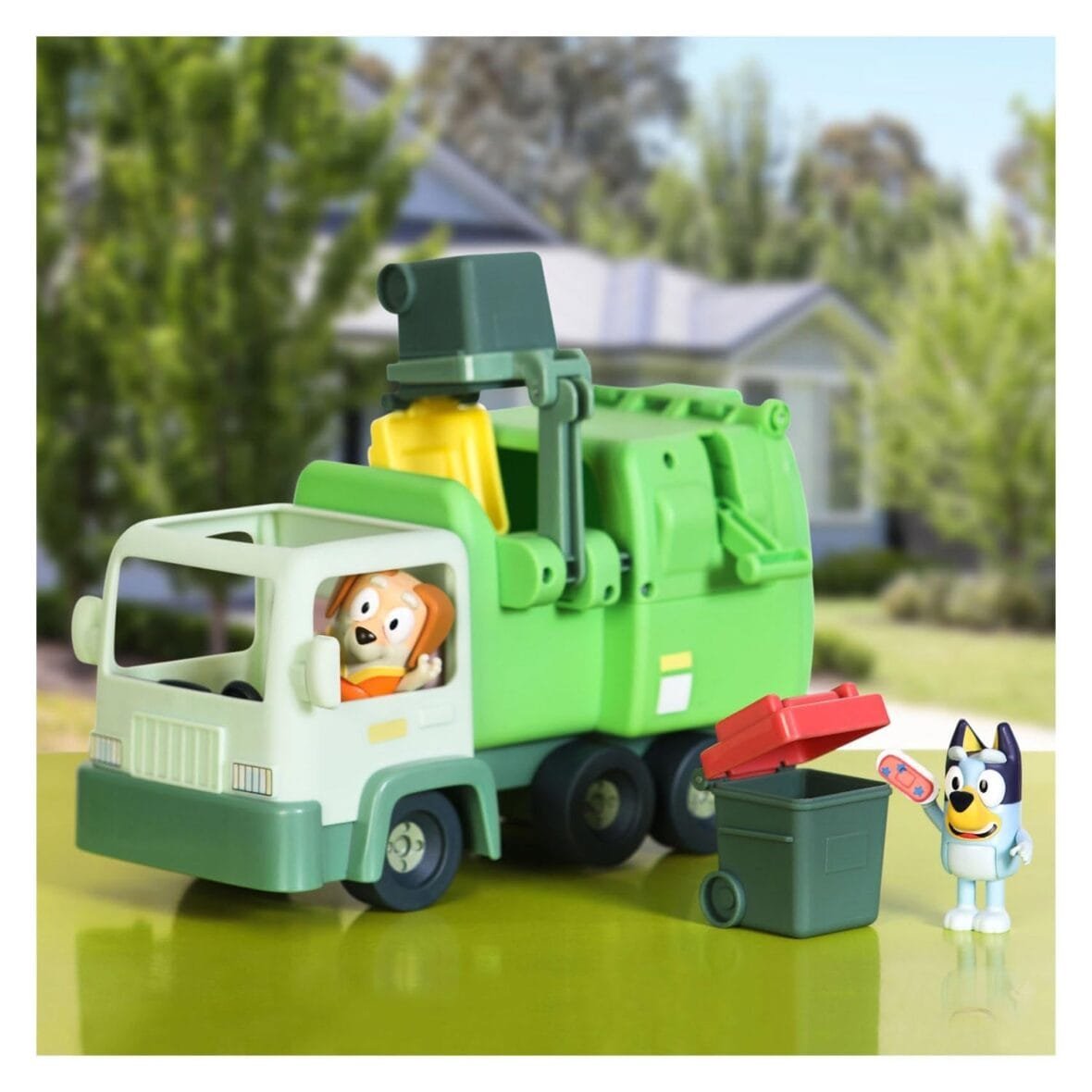 Bluey Garbage Truck Playset with Characters