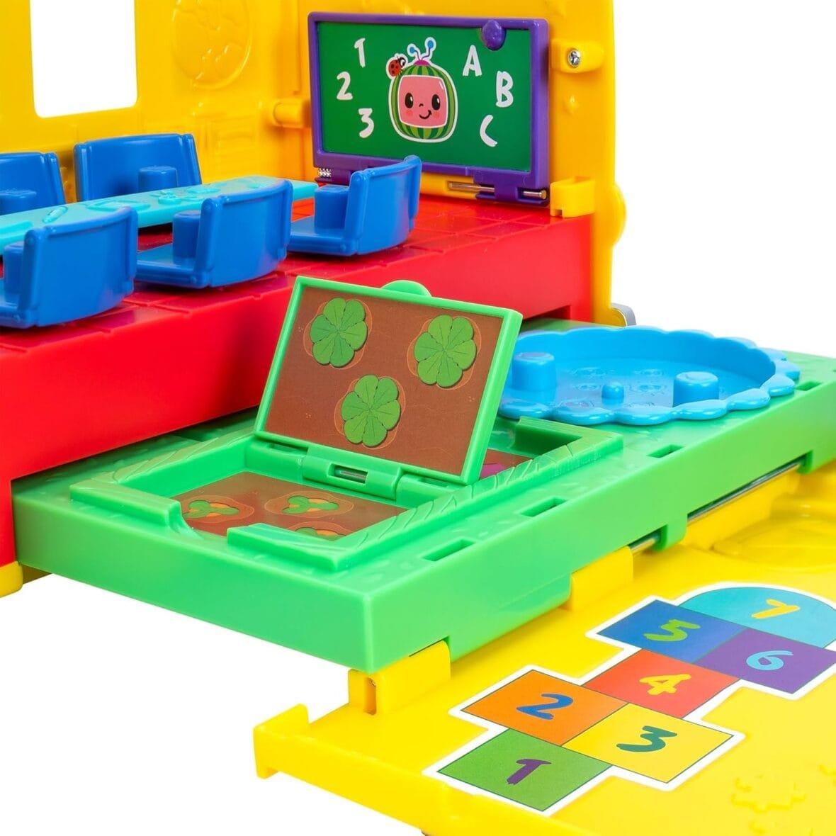 CoComelon Transforming School Bus with Sounds