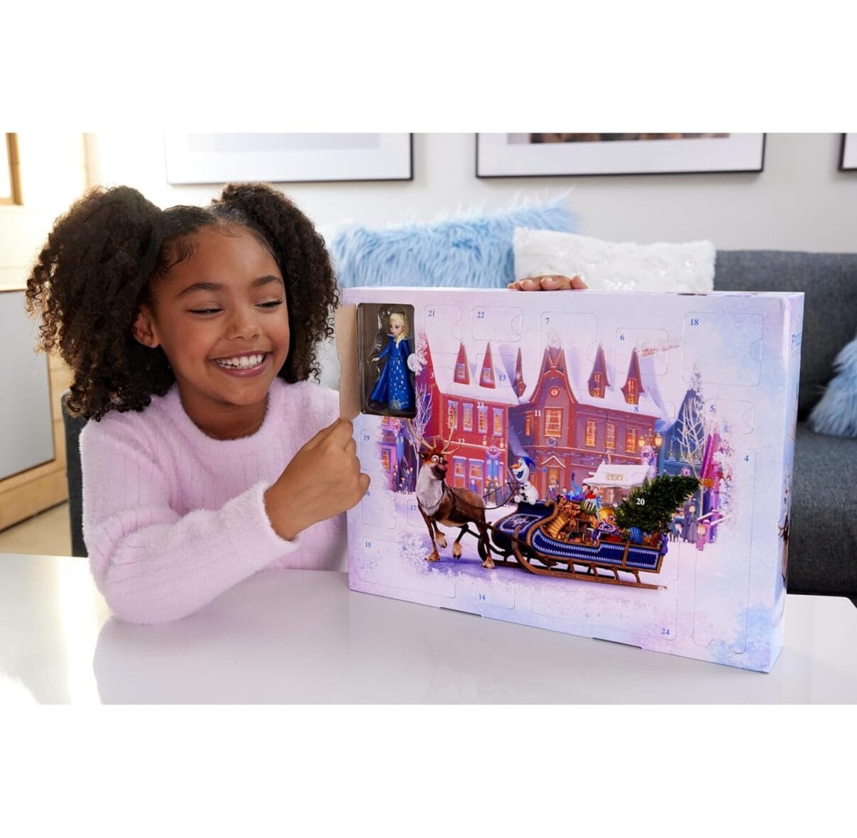 Frozen Advent Calendar with Anna & Elsa Dolls