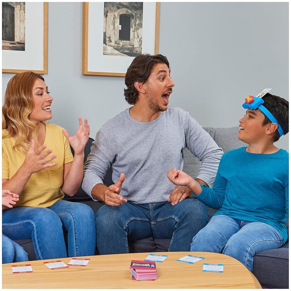 Hedbanz Blast Off Family Guessing Game