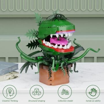 Audrey II Piranha Plant Building Kit