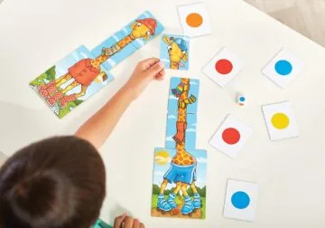 Giraffes in Scarves Counting Game for Kids