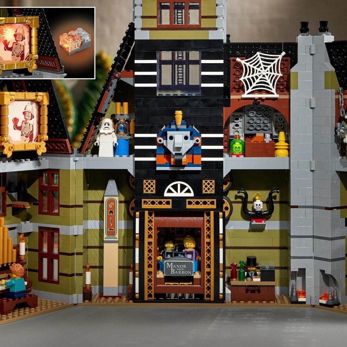 LEGO 10273 Haunted House Building Set
