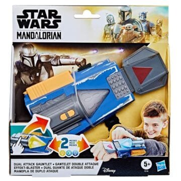 Mandalorian Dual Attack Gauntlet Toy