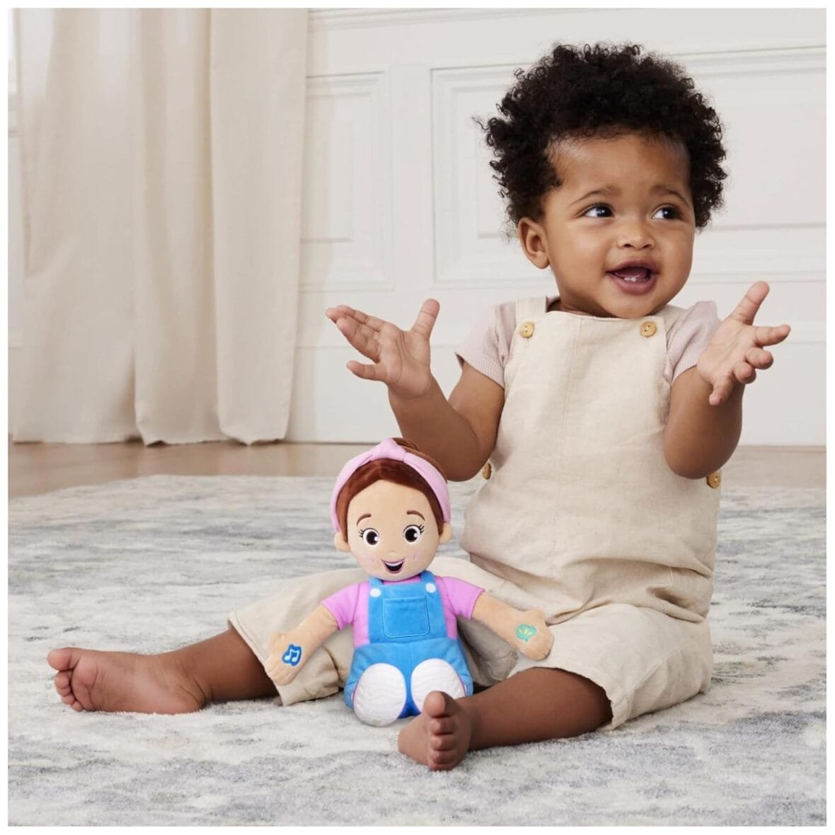 Ms. Rachel Interactive Speak & Sing Doll