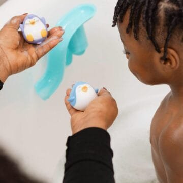 Nuby Splash 'N Slide Penguin Bath Toy