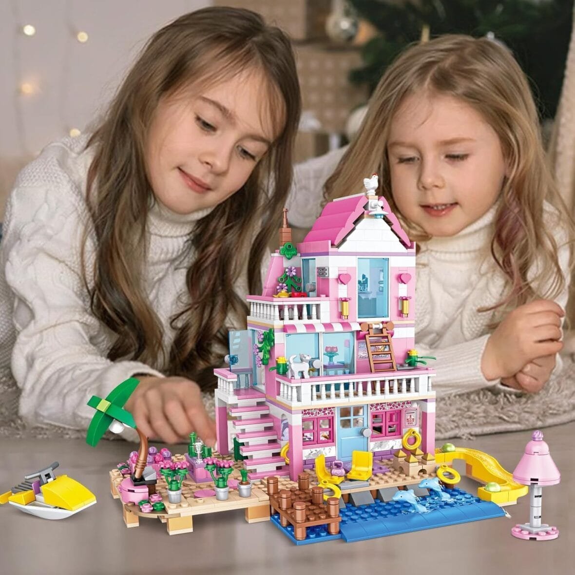 TOY PLAYER Pink Beach Villa Building Blocks
