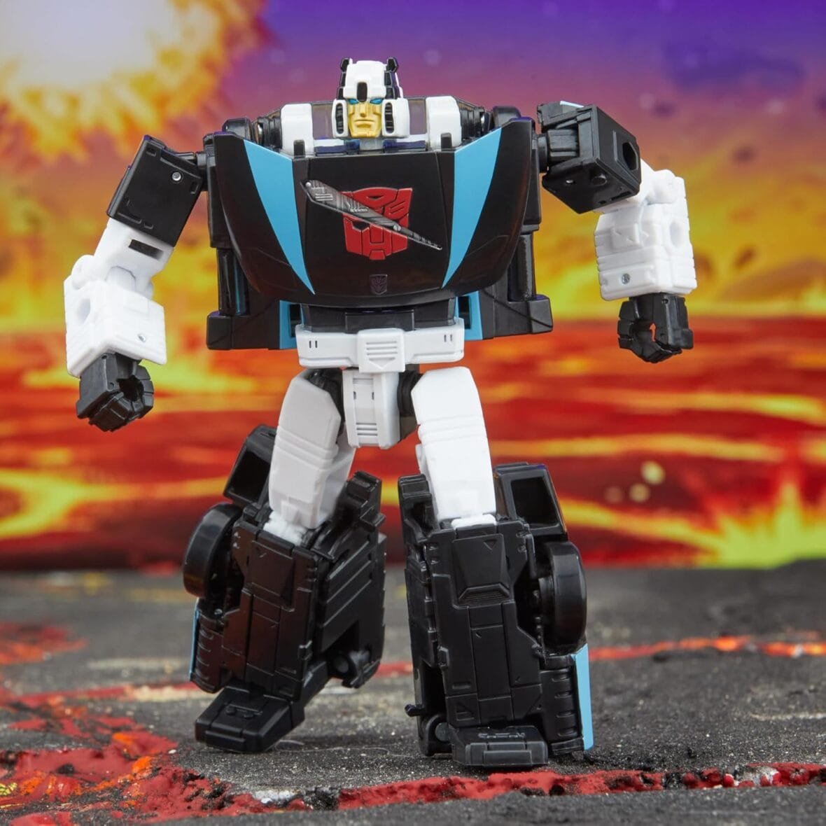 Transformers Legacy Armada Wheeljack Action Figure