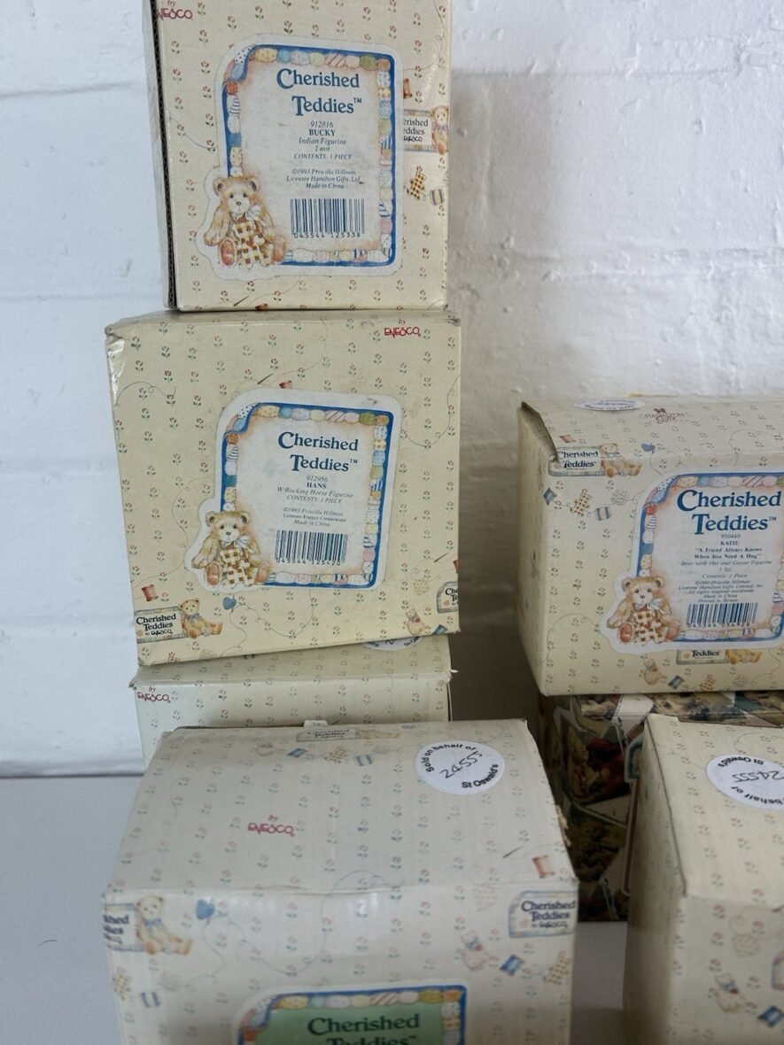 20 Collectable Boxed Cherished Teddies Bundle